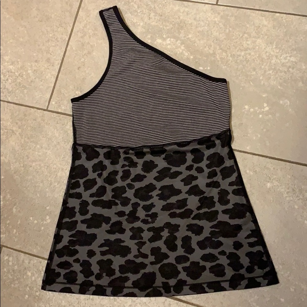 Lululemon - one shoulder off- workout top